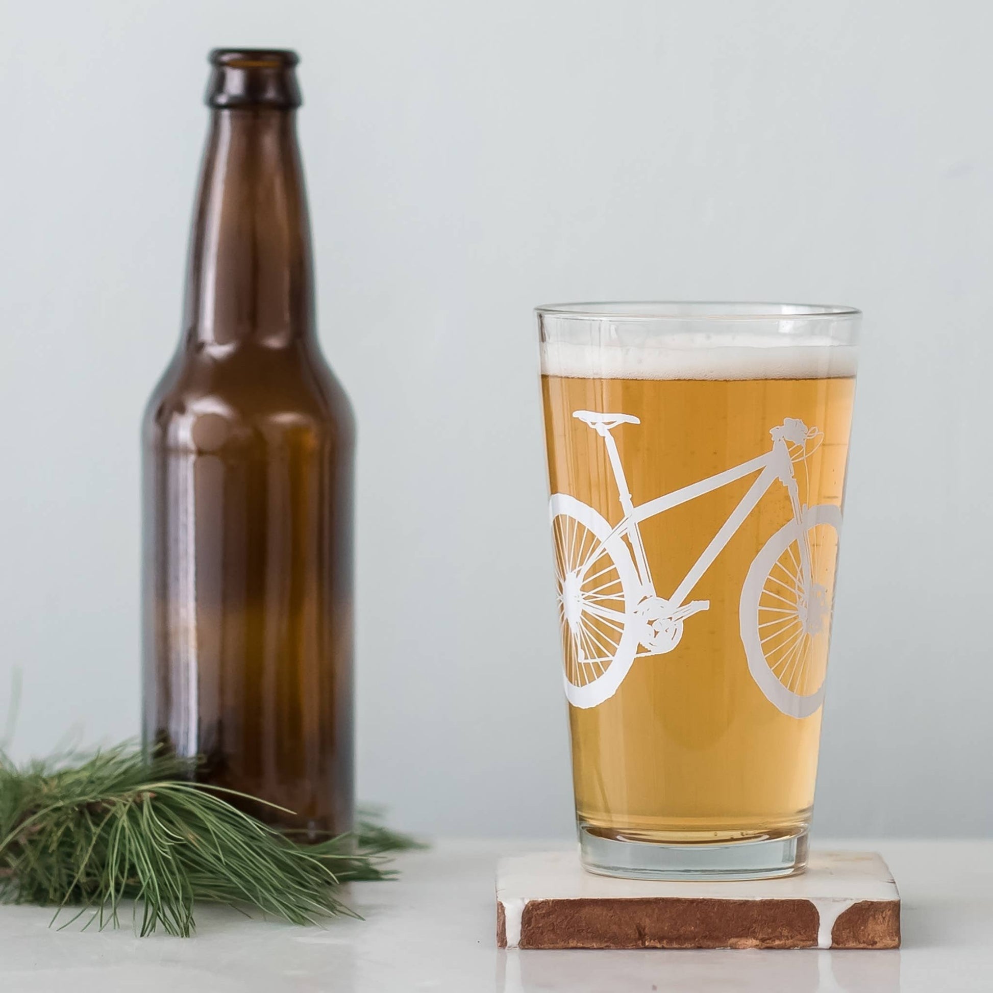 Mountain Bike Pint Glass: Assorted - The Regal Find