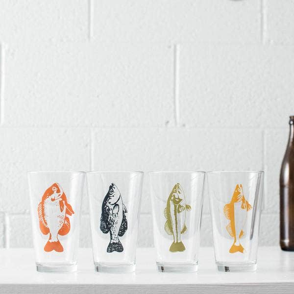 Gone Fishin' Glassware: Muskie / Standard Pint