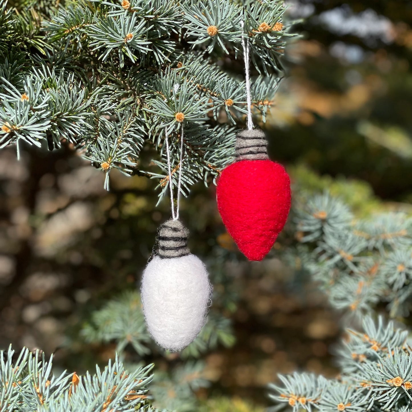 Felted Ornament - Lightbulb