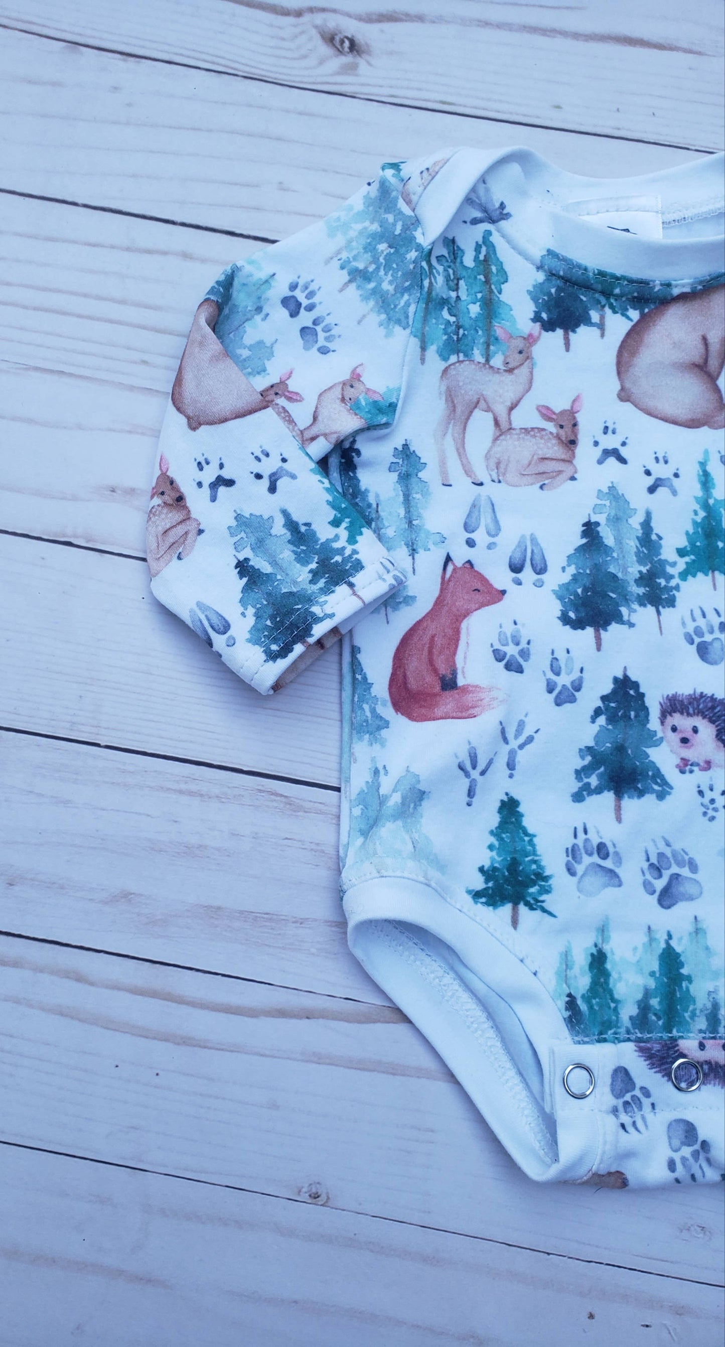 Woodland bodysuit,infant clothing, bodysuit,infant romper: 9-12 month / Short sleeve