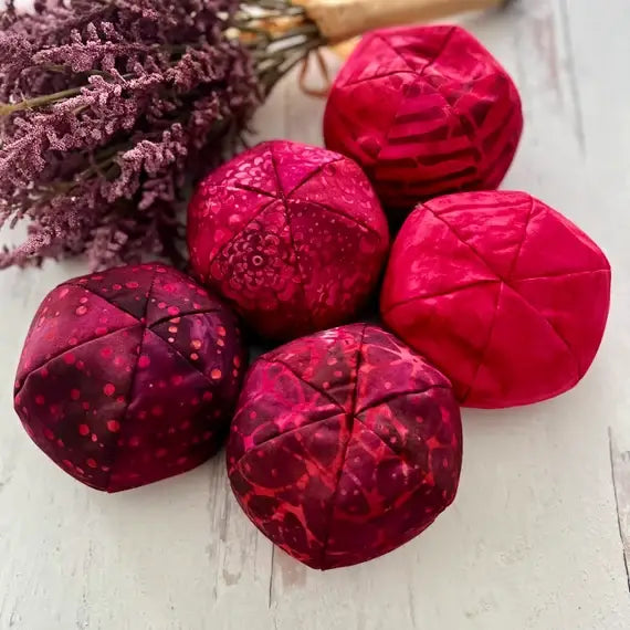 MASSAGE BALL stress relief, Good Medicine Ball, hot/cold: Reds / Essential Oil Blend