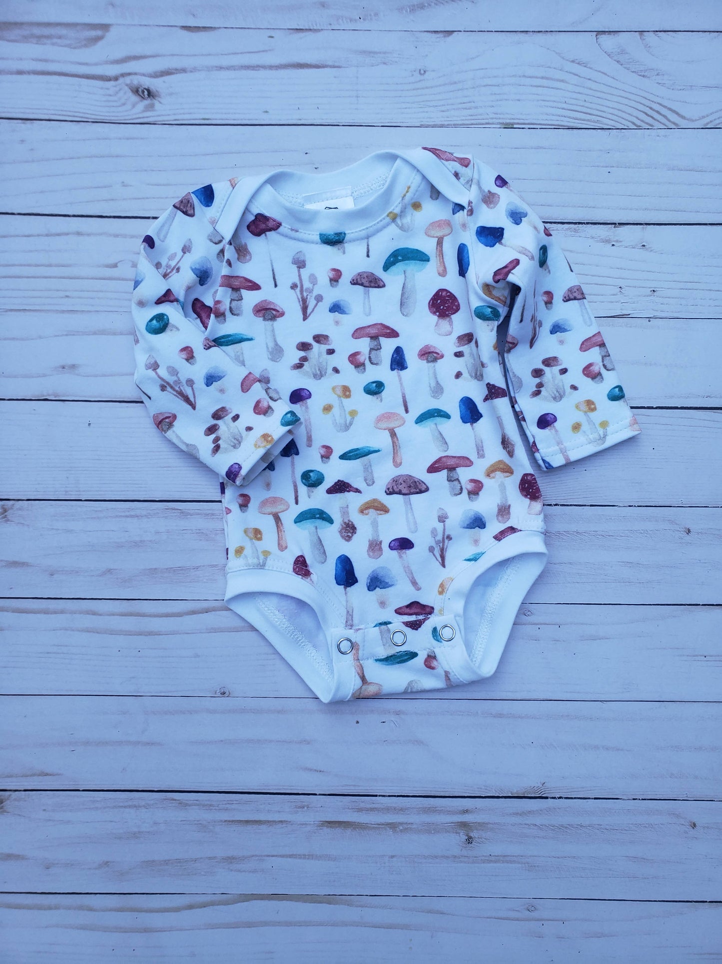 Mushroom bodysuit, infant clothing, infant bodysuit: Newborn / Short Sleeve