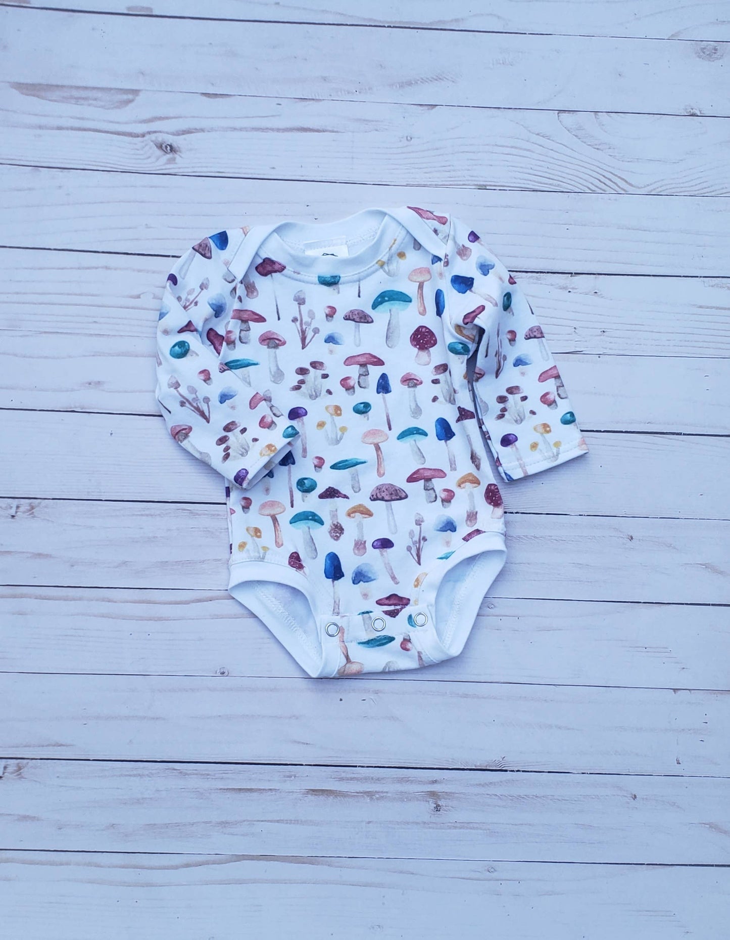Mushroom bodysuit, infant clothing, infant bodysuit: 9-12 month / Short Sleeve