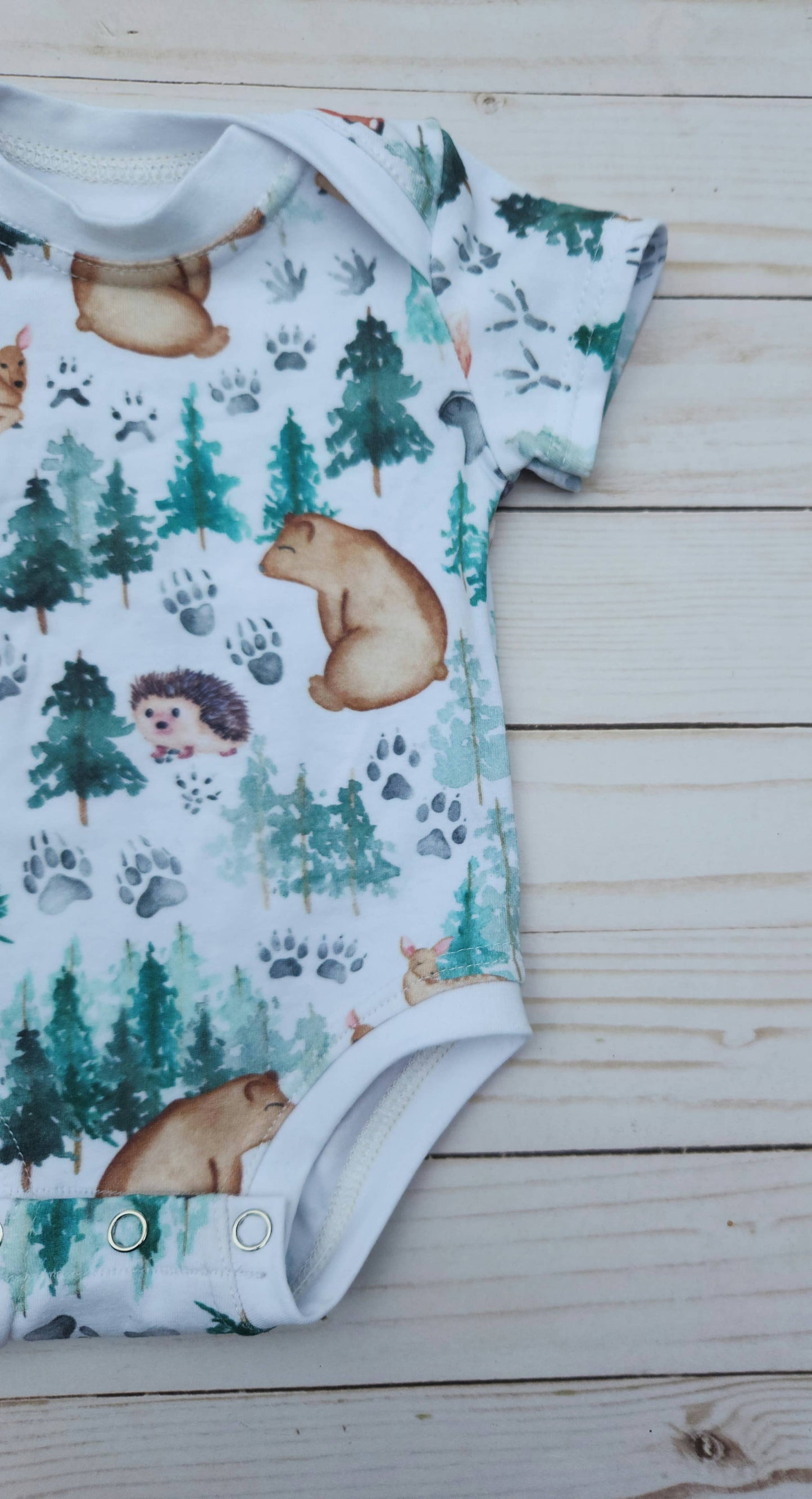 Woodland bodysuit,infant clothing, bodysuit,infant romper: 9-12 month / Short sleeve