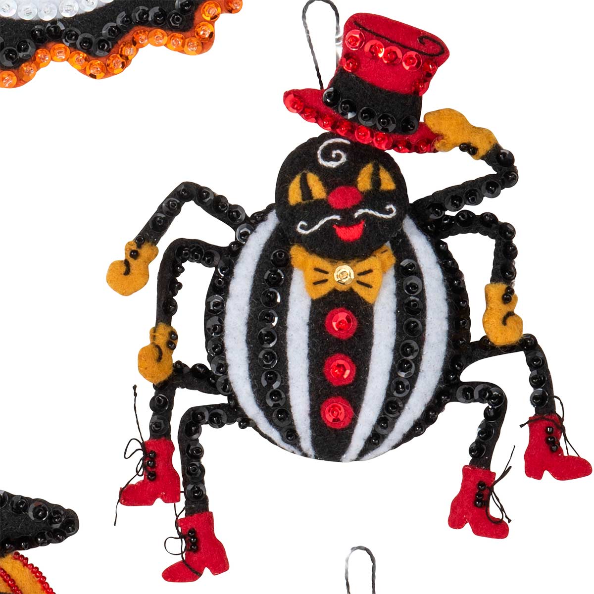 Bucilla Vintage Halloween Felt Ornaments Kit - Set of 6