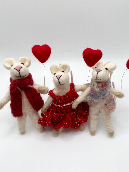 Felted Standing Mouse with Heart Balloon