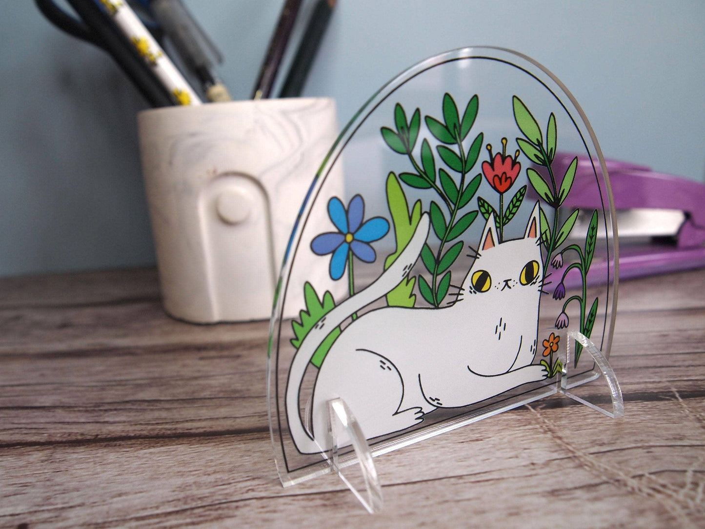 Acrylic Cat Terrarium Desk Ornament Standee