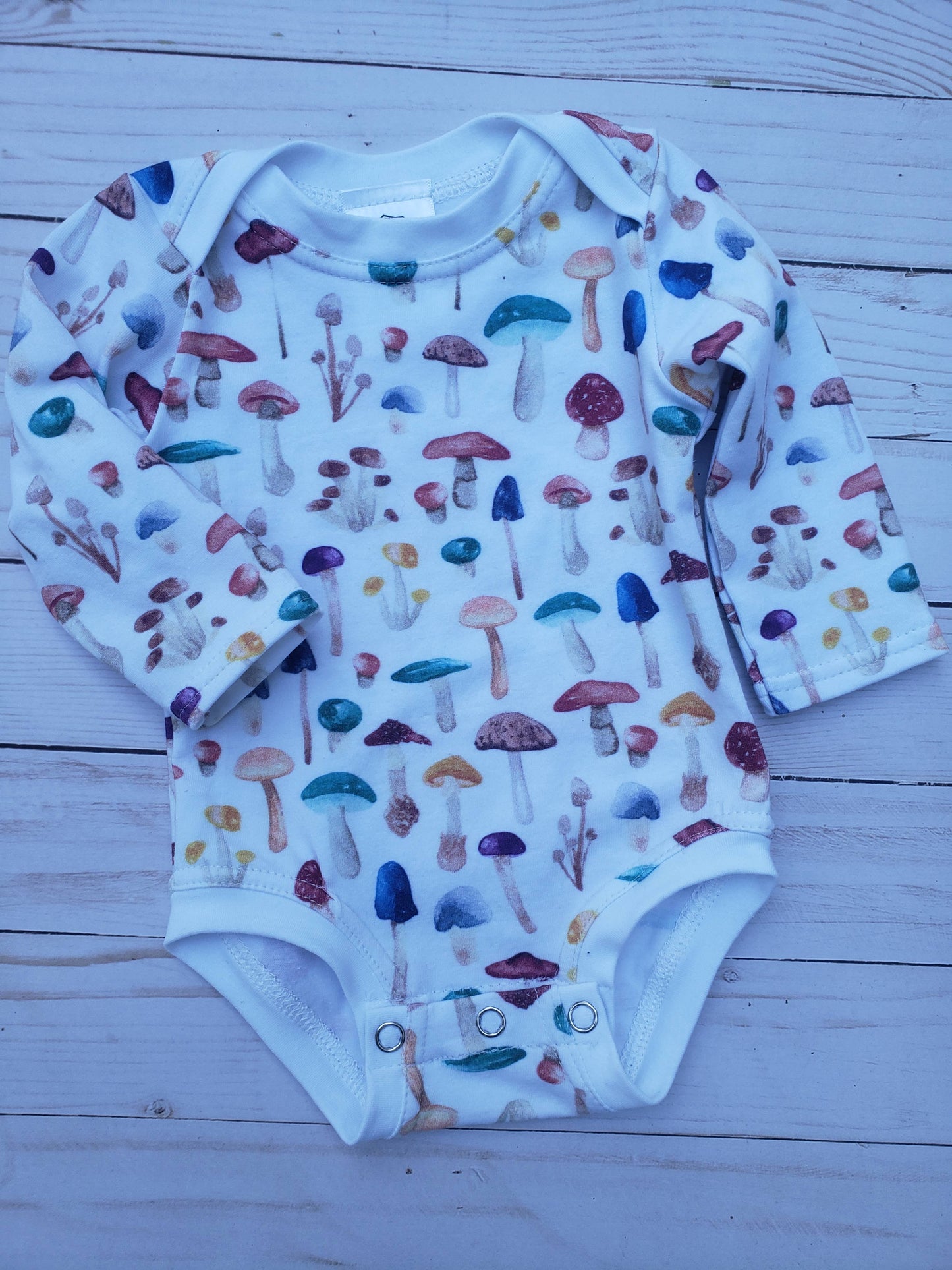 Mushroom bodysuit, infant clothing, infant bodysuit: Newborn / Short Sleeve