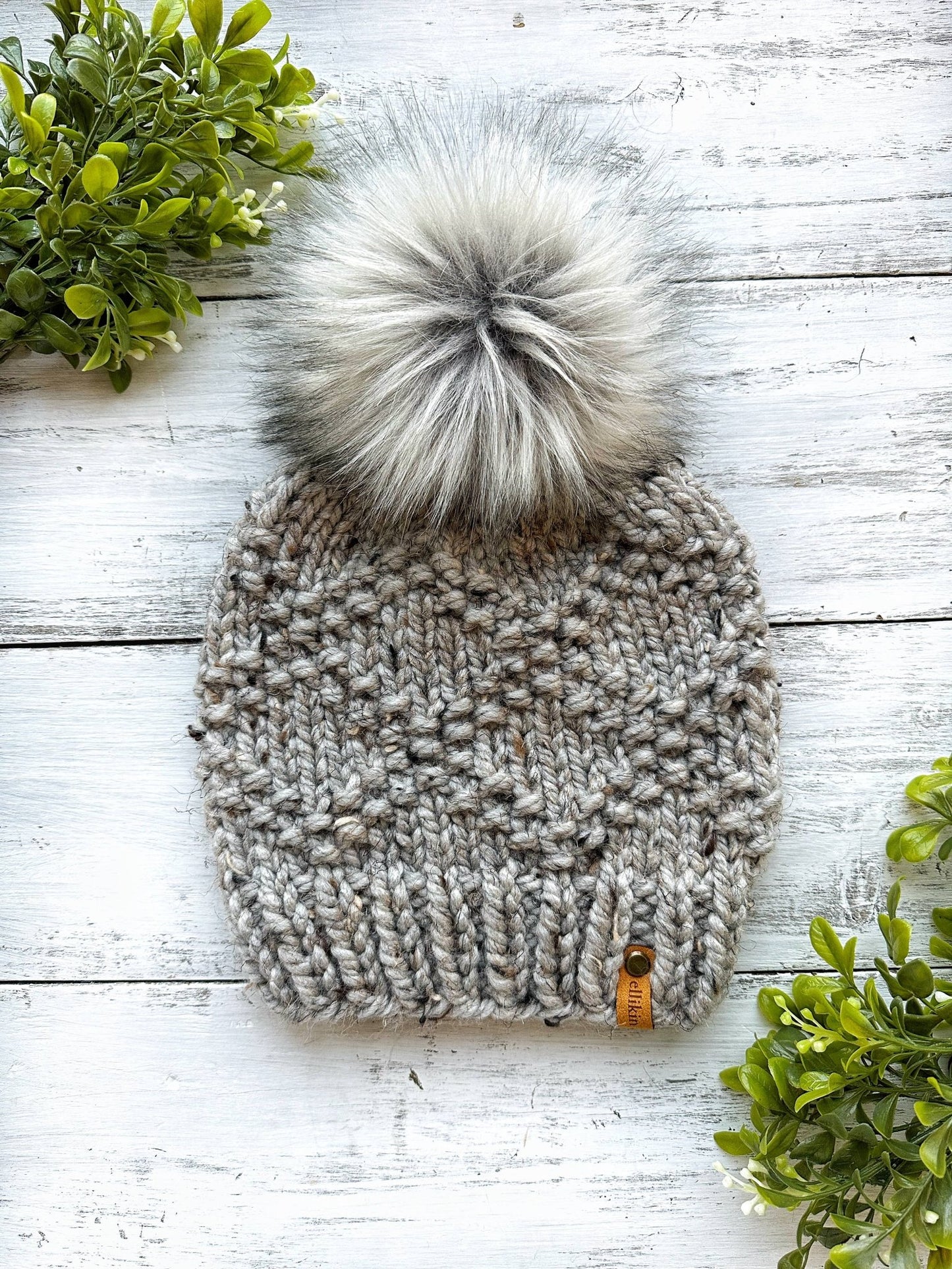 Etta Beanie: Oatmeal - The Regal Find