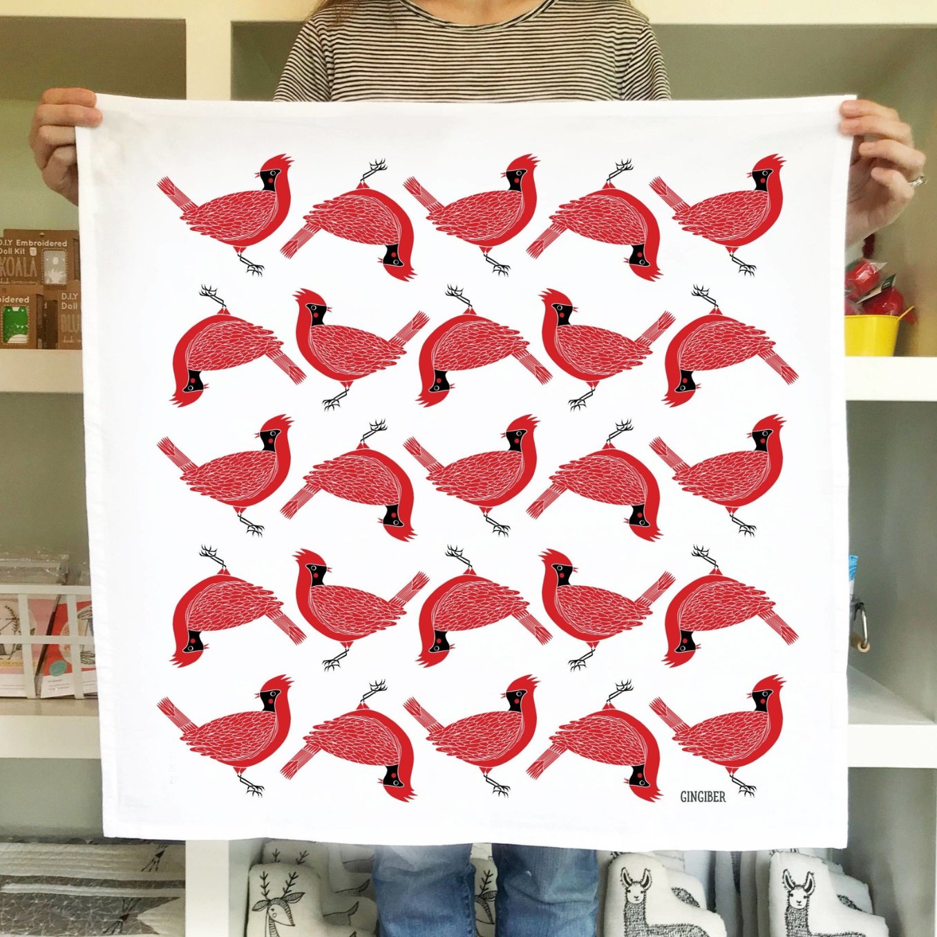 Cardinal Tea Towel - The Regal Find